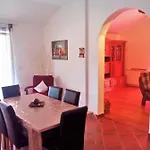 Apartment Anto Pula